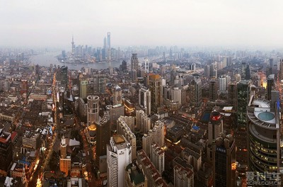 上海自貿區驅動房地產市場躍升，三年內均價突破四萬大關